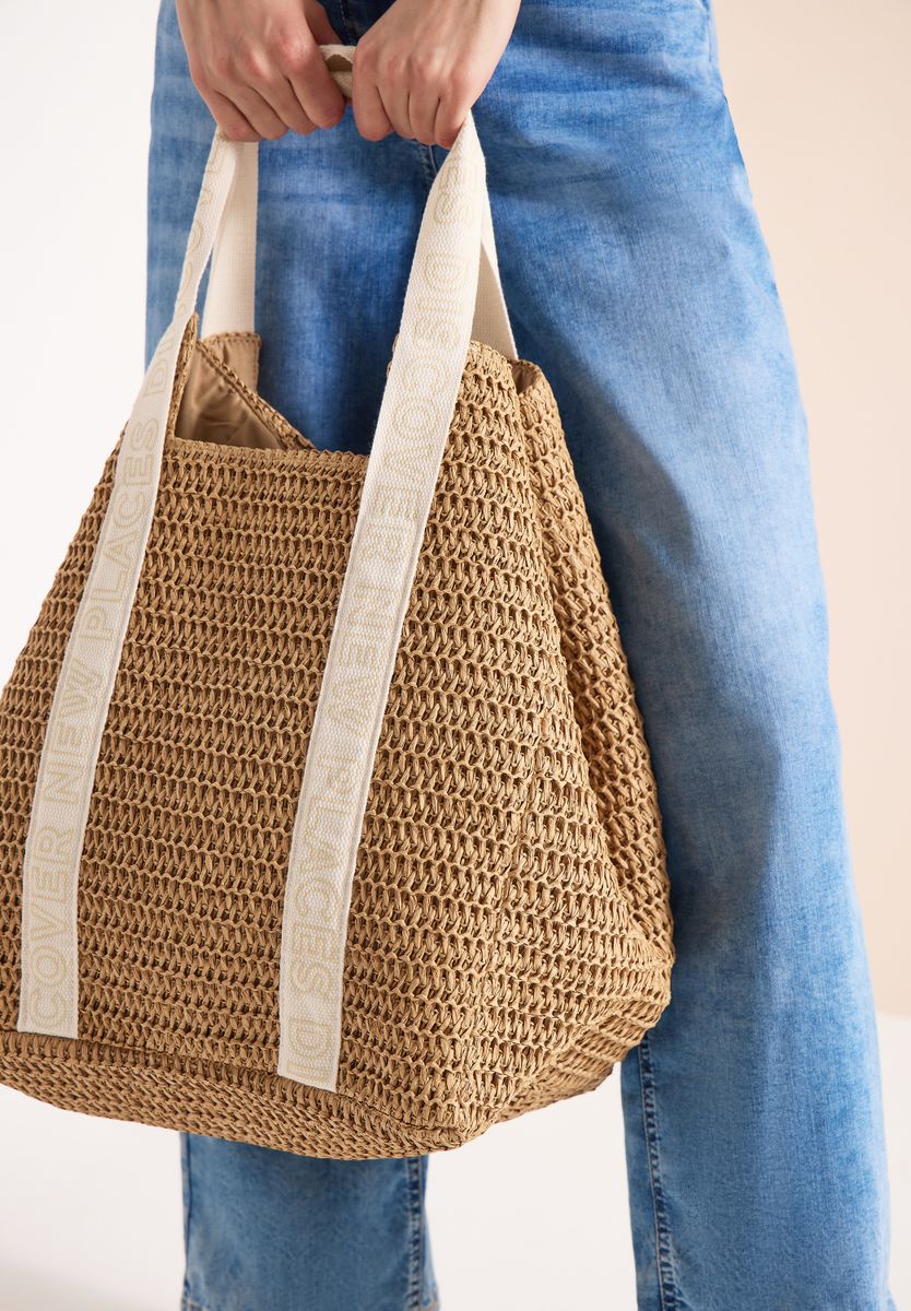 Tasche im Crochet-Look