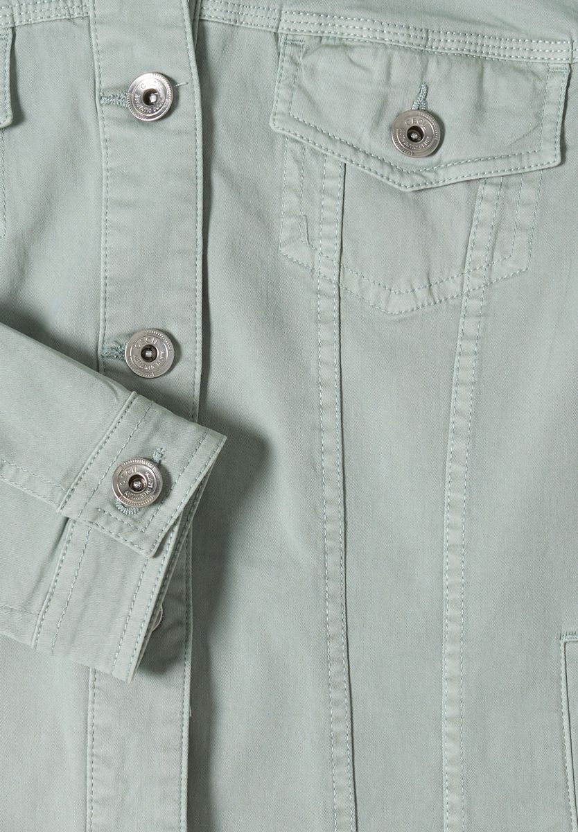 Jeansjacke mit Brusttaschen und Knöpfen