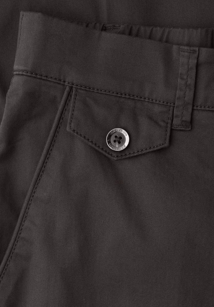 Chino im Casual Fit in softer Qualität