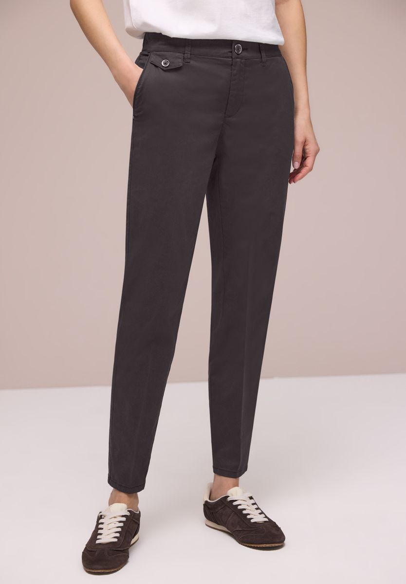 Chino im Casual Fit in softer Qualität
