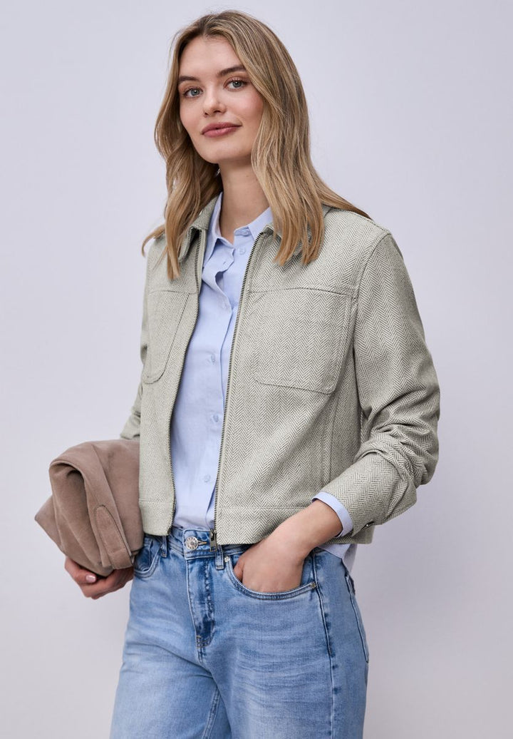Jacke mit Fischgrätmuster und Zipper