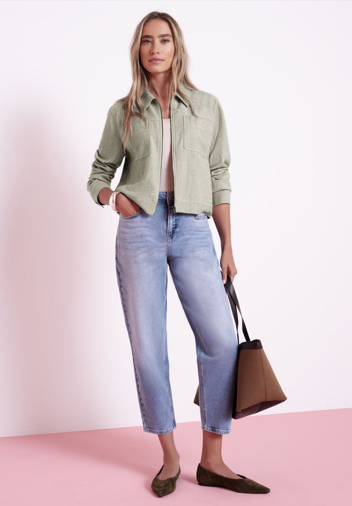 Jacke mit Fischgrätmuster und Zipper