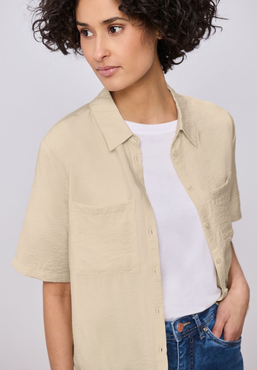 Kurzarm Bluse mit Elastiksaum