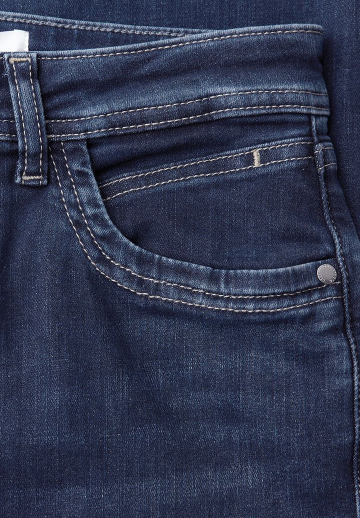 Mid Waist Kick Flare Jeans im Skinny Fit