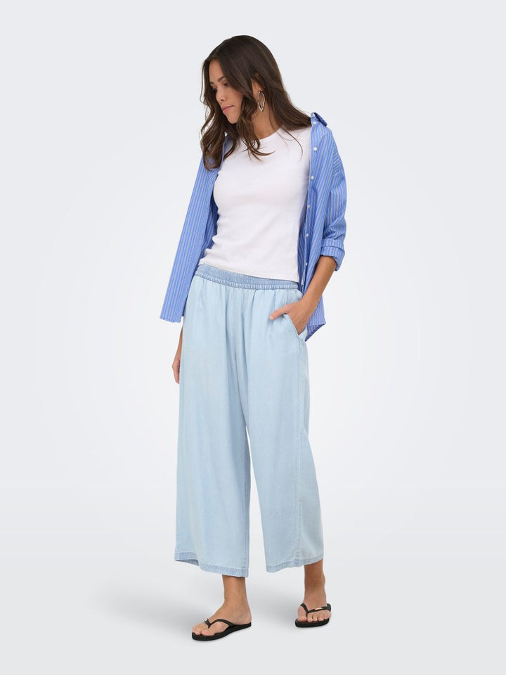 ONLCHARIS LIFE CULOTTE PANTS WVN CC