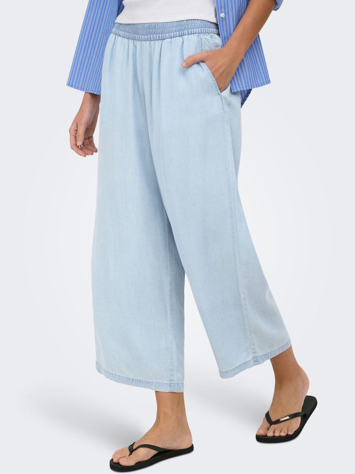 ONLCHARIS LIFE CULOTTE PANTS WVN CC