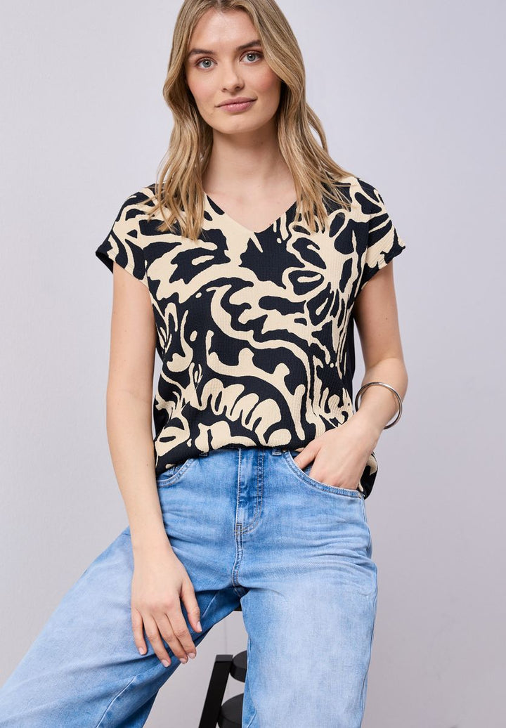 T-Shirt mit Split Neck und Frontprint