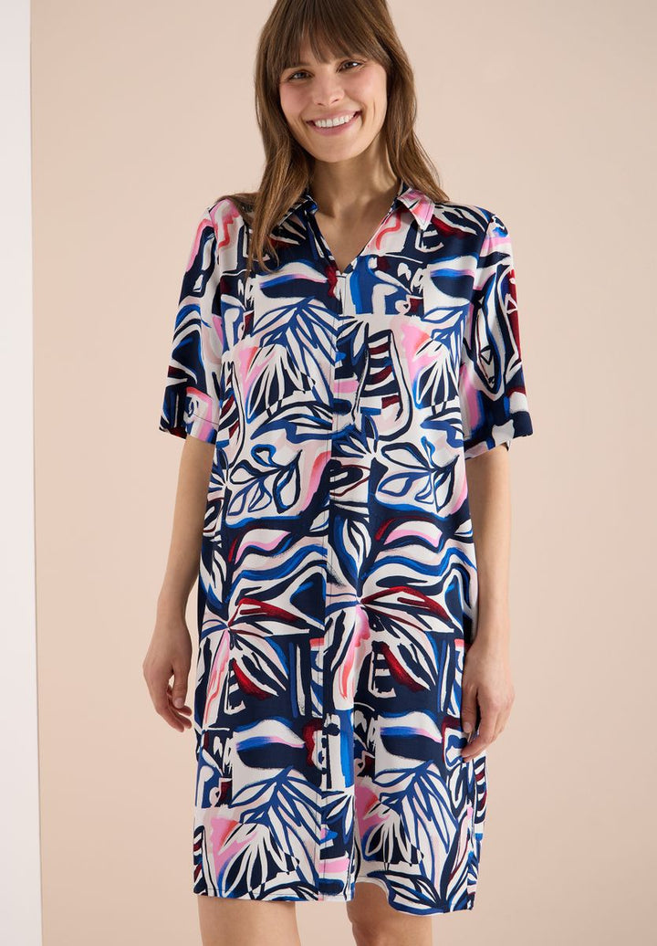 Knielanges Kleid mit grafischem Muster