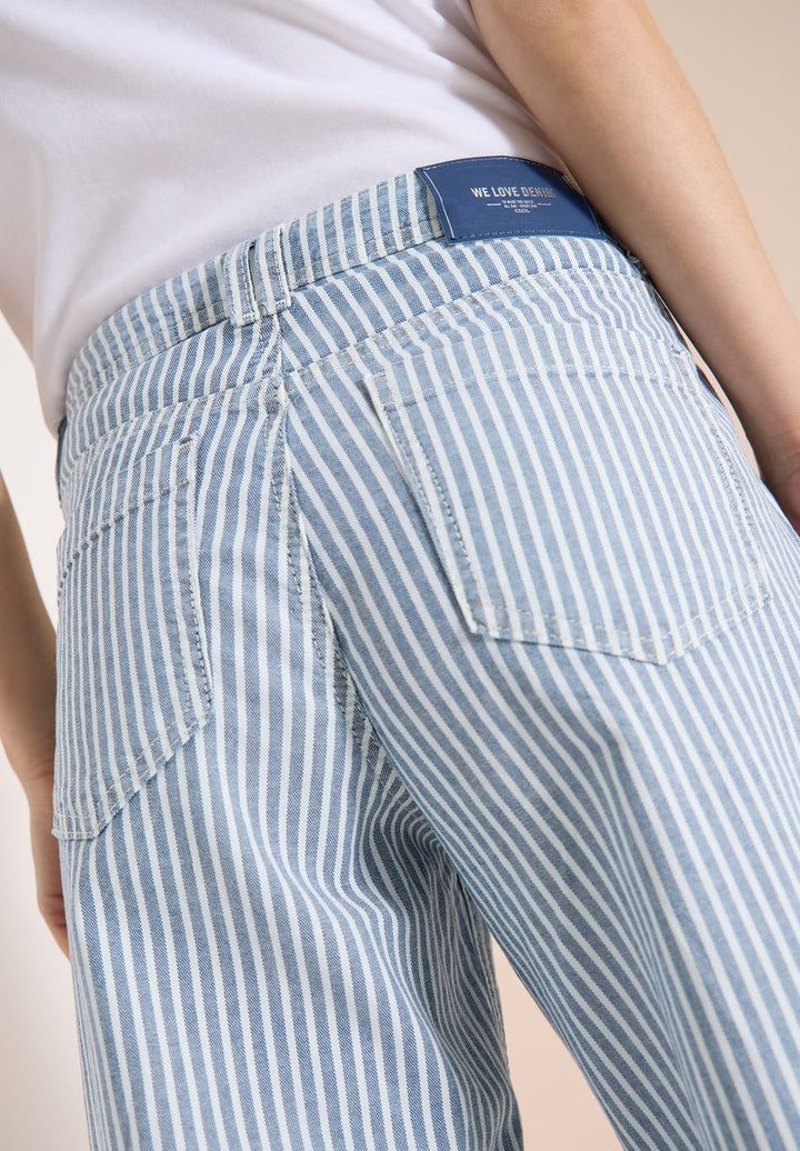 Wide Flared Leg Jeans mit Streifen