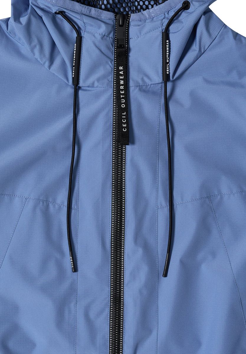 Jacke mit Kapuze und Tunnelzug