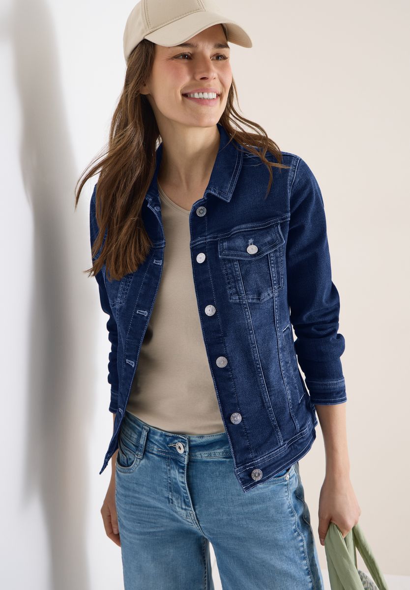 Jeansjacke mit Brusttaschen und Knöpfen