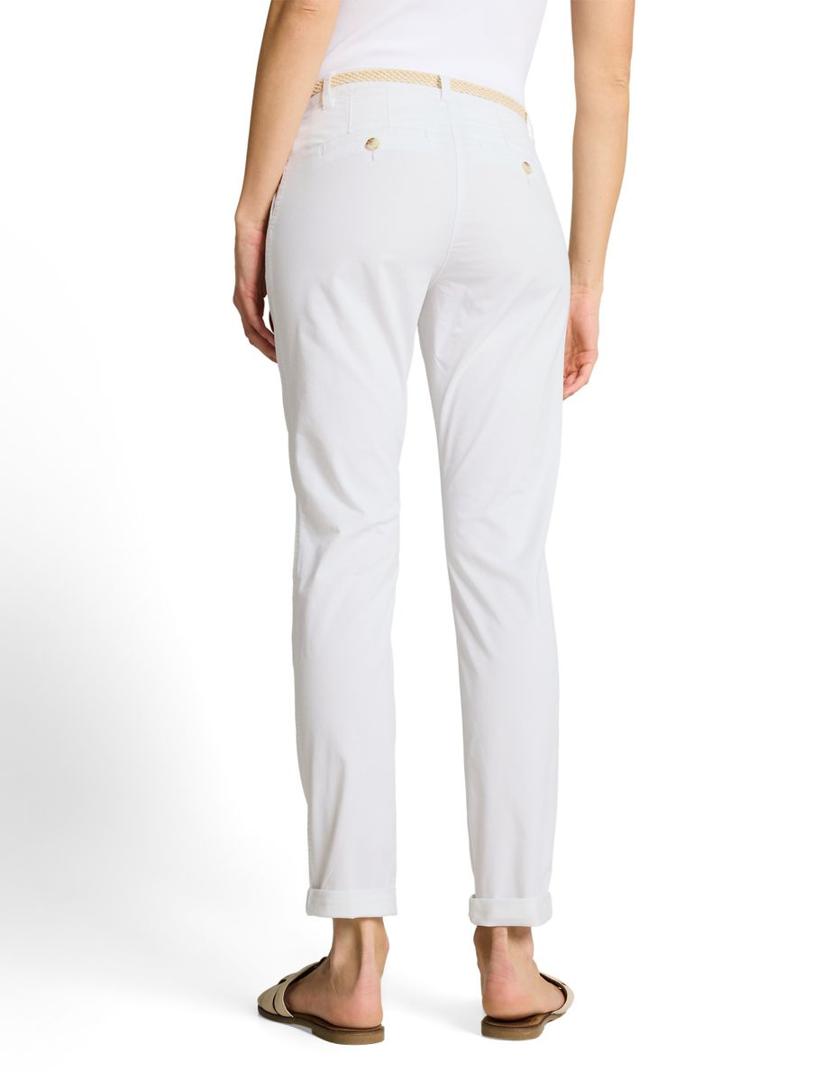 Slim Chino Hose mit Gürtel