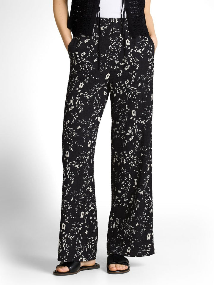 Crinkle Wide Leg Hose