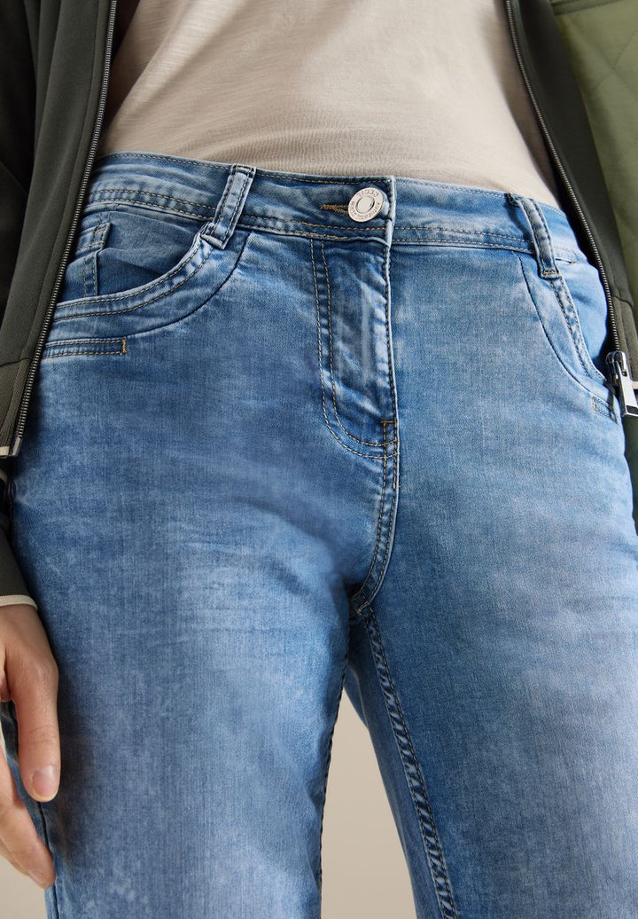 Mid Waist Slim Leg Jeans im Casual Fit