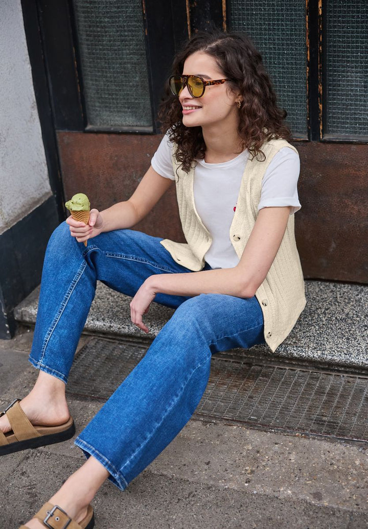 Weste mit V-Neck und Knopfleiste