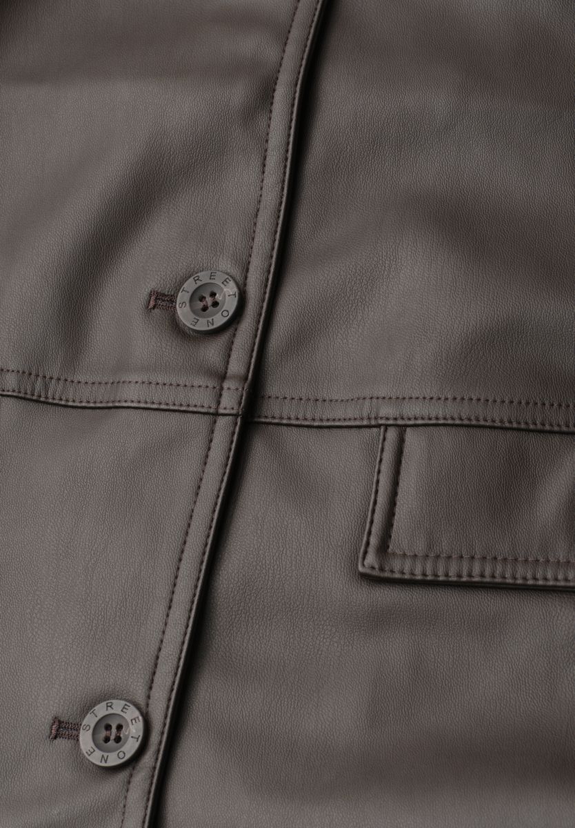 Jacke im Leder-Look mit Knöpfen
