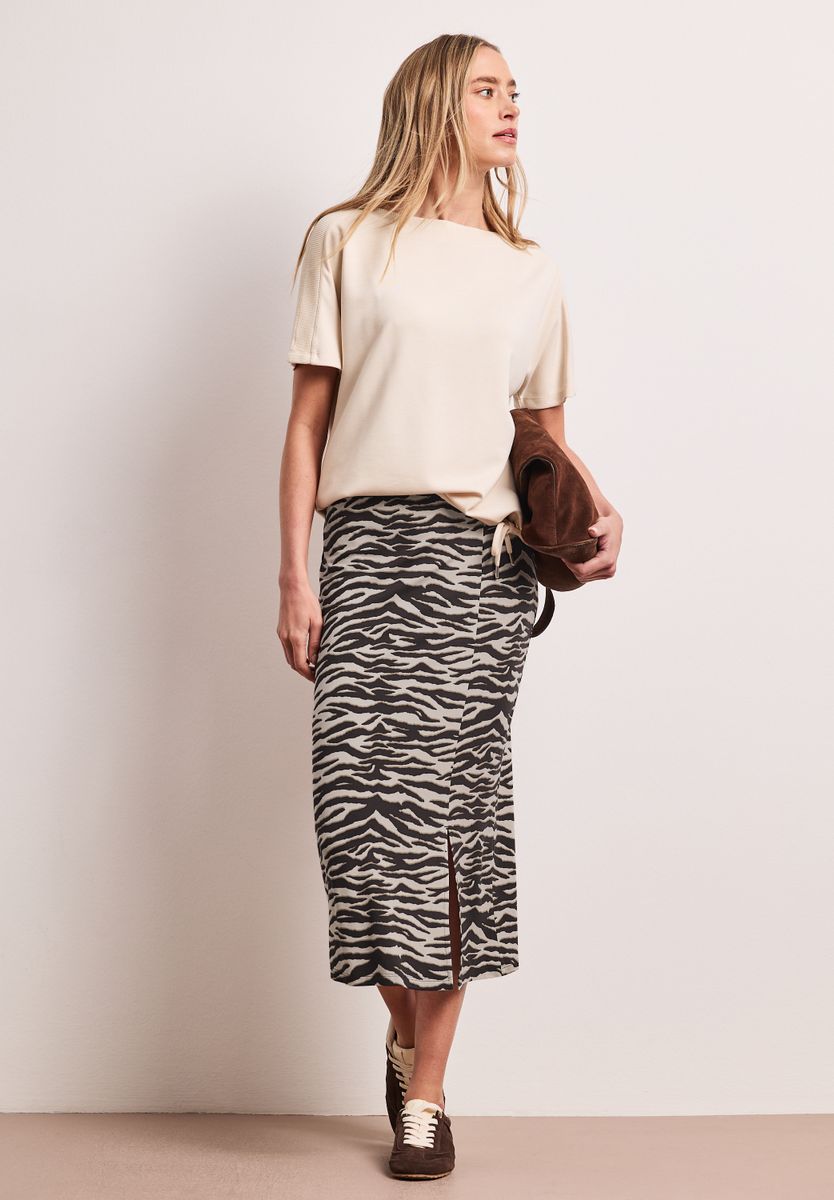 Midi-Rock mit Schlitz und Animal Print