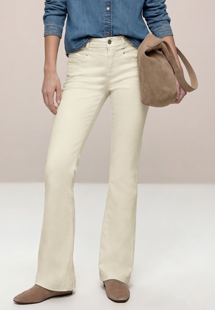 High Waist Bootcut Jeans im Slim Fit