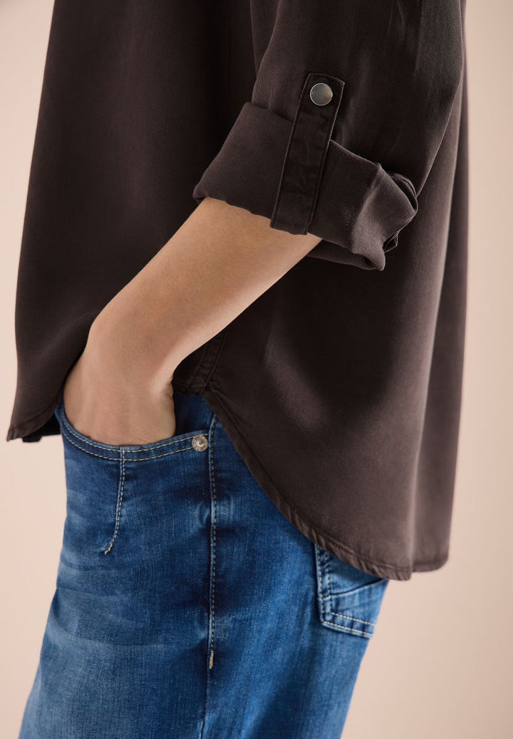 Bluse mit Hemdkragen und Turn-Up