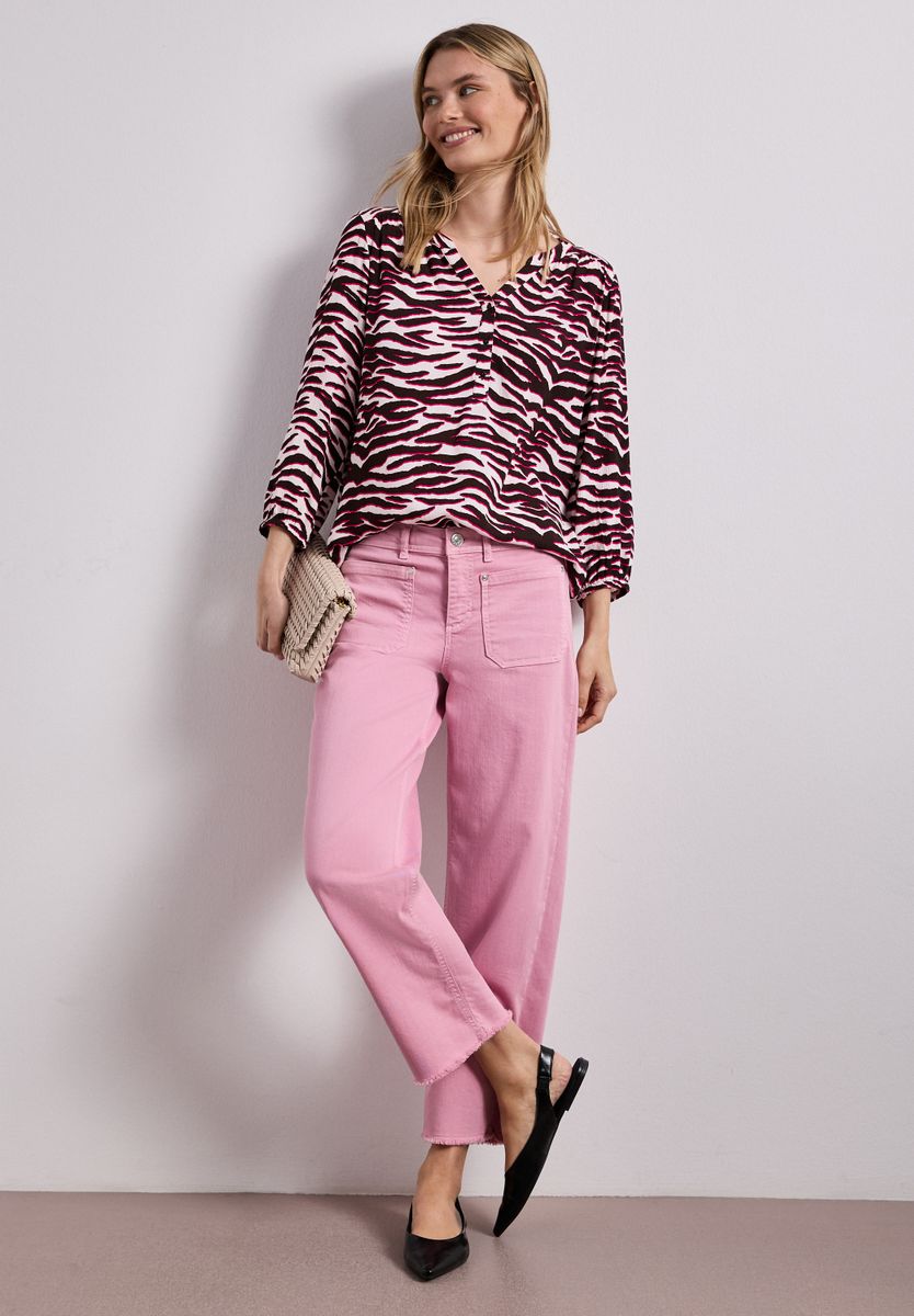 Shirt mit Split Neck und Strukturmix