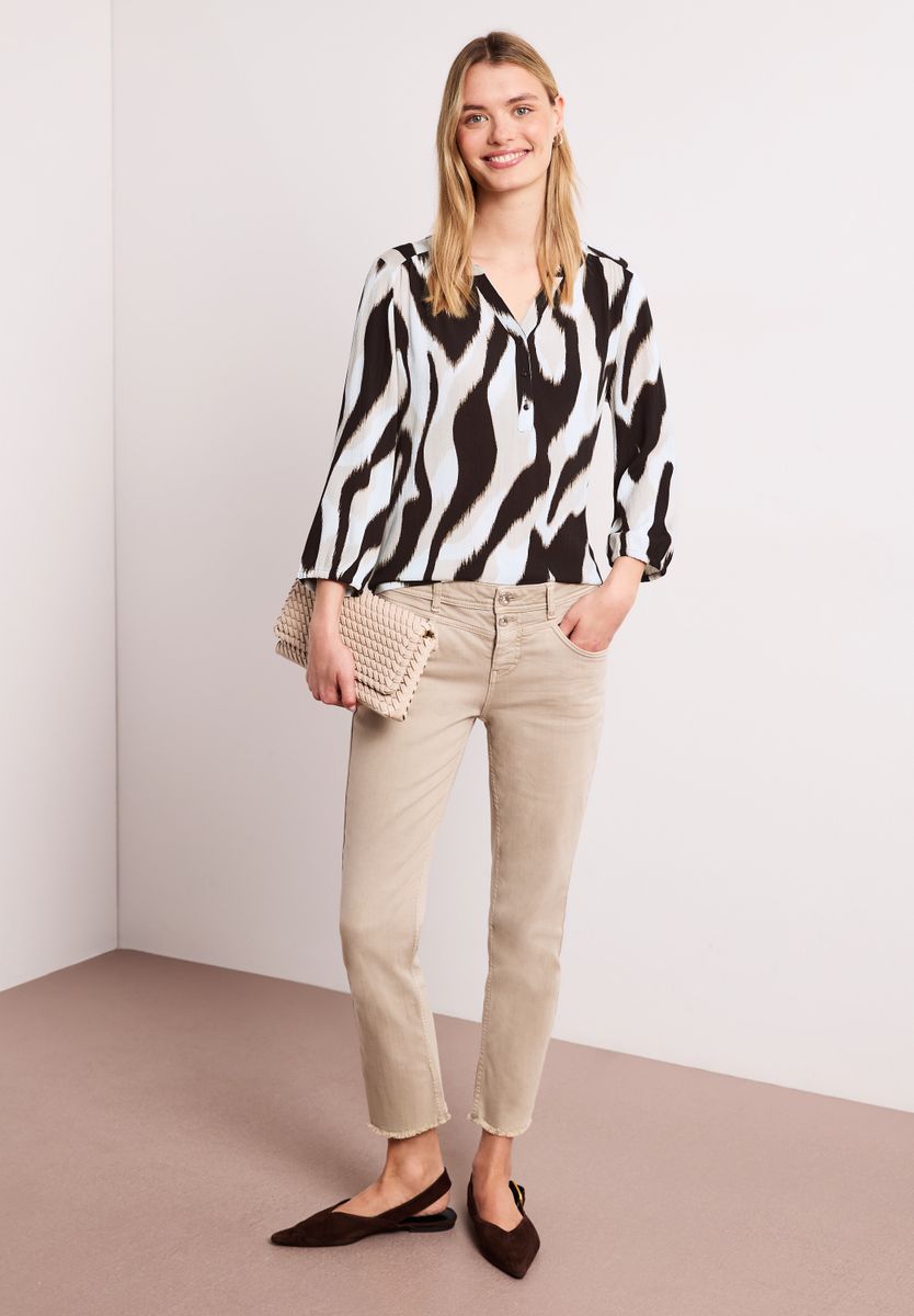 Shirt mit Split Neck und Strukturmix