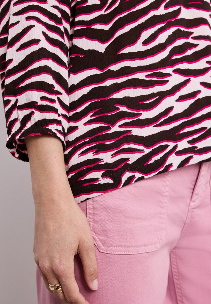 Shirt mit Split Neck und Strukturmix