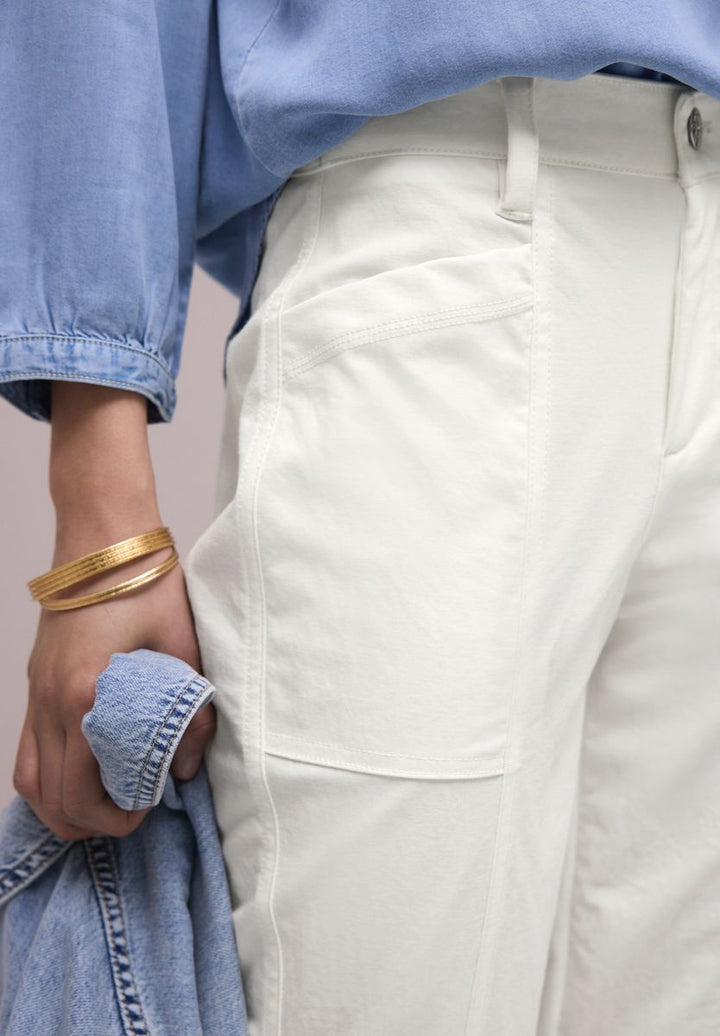 High Waist Barrel Leg Hose im Casual Fit