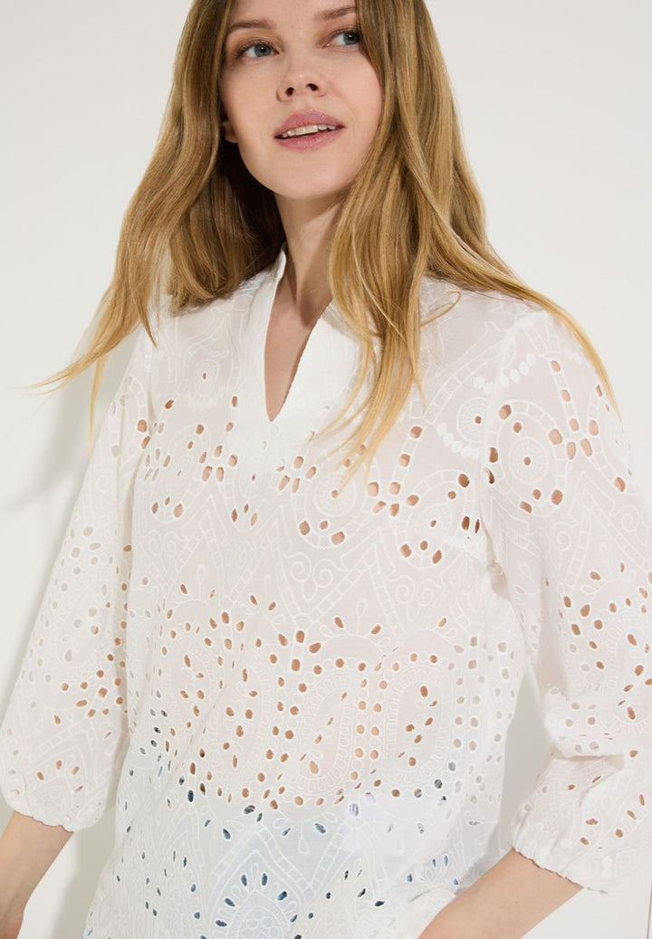 Broderie Anglaise Bluse