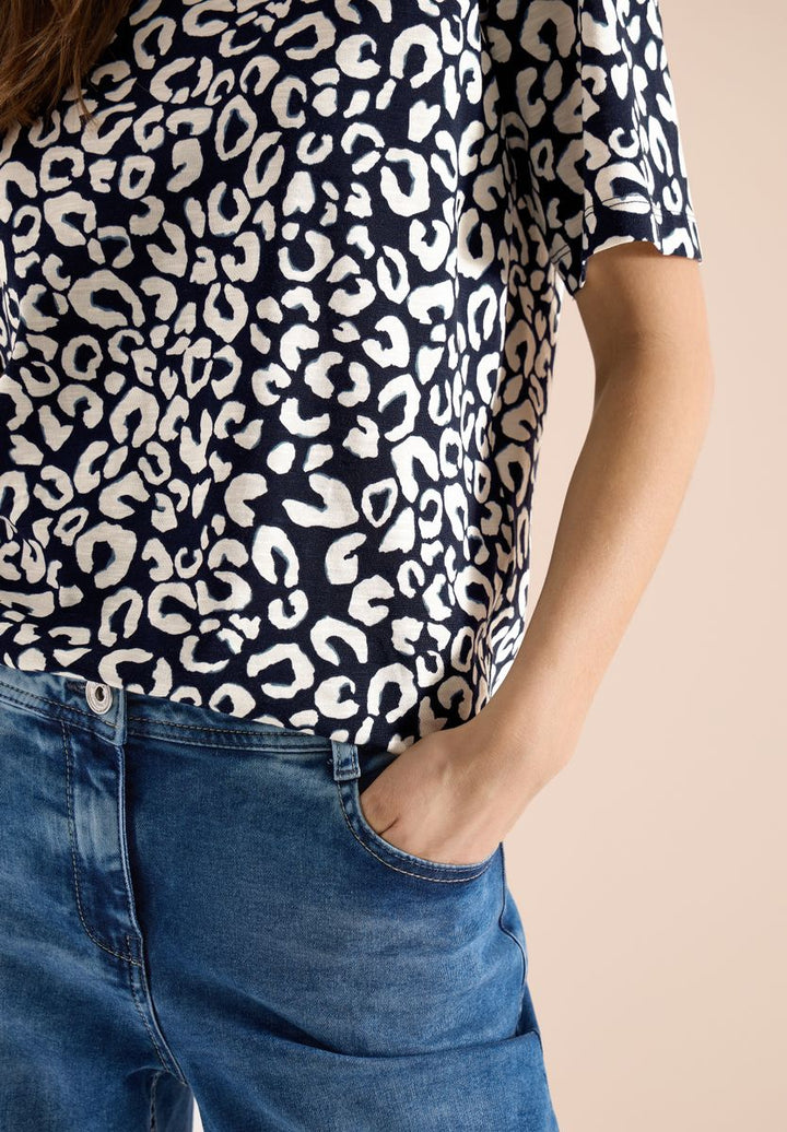 Shirt mit Boatneck und Leo-Print