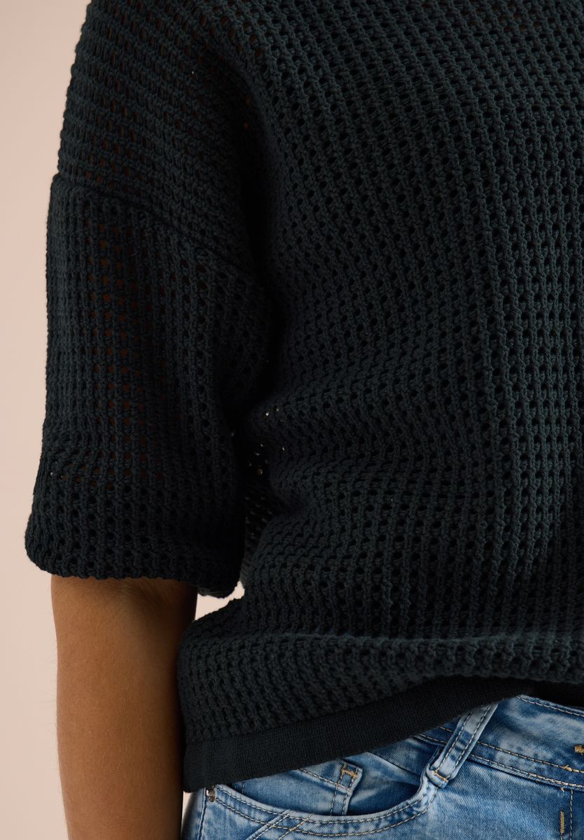 Kurzarm Pullover im Crochet-Look