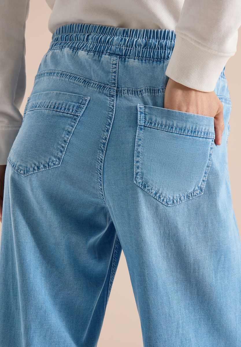 High Waist Wide Leg Jeans im Loose Fit