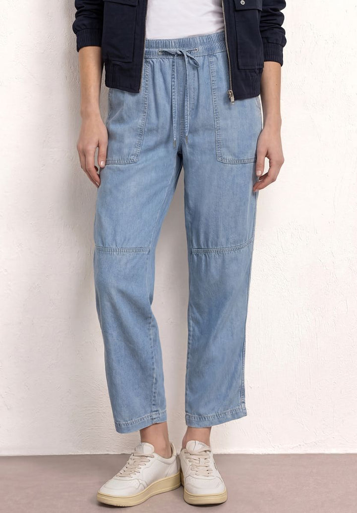 Mid Waist Slim Leg Hose im Washed-Look