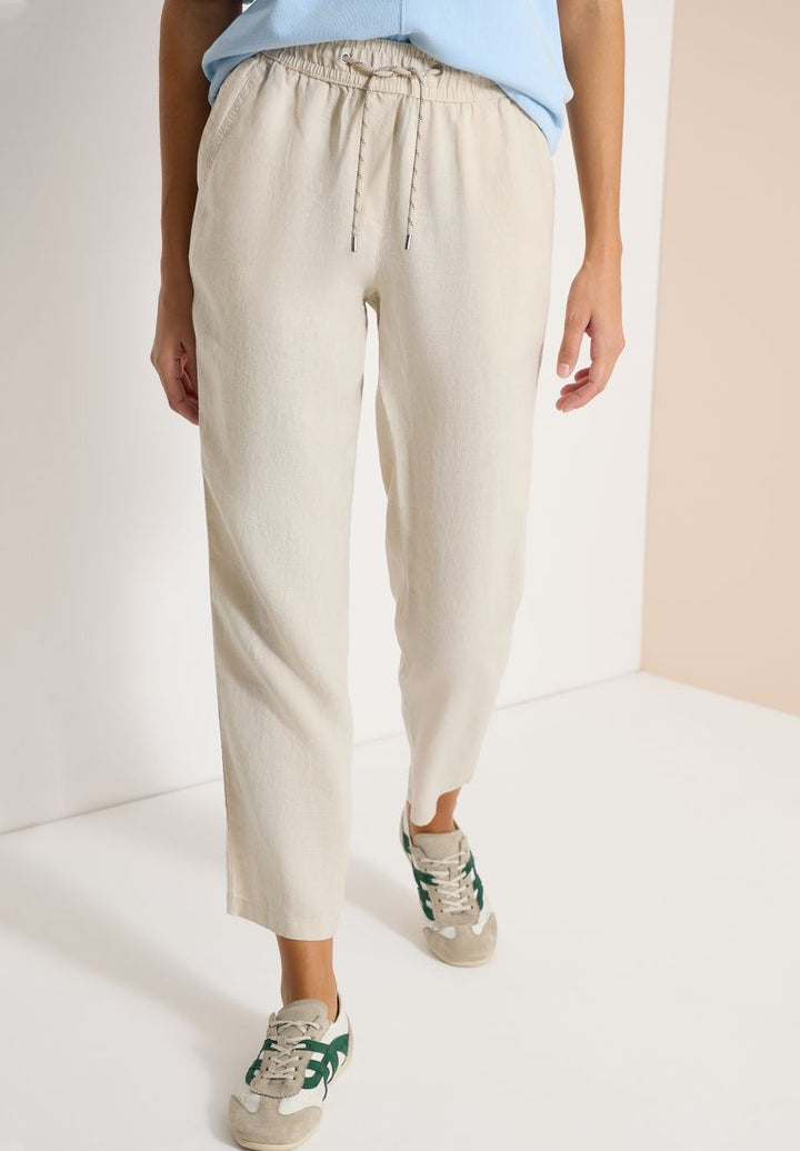 Slim Leg Hose aus Leinen im Casual Fit