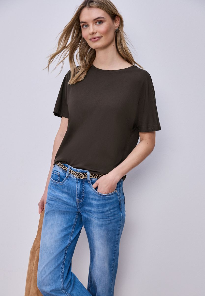 Basic T-Shirt mit Dropped Shoulders