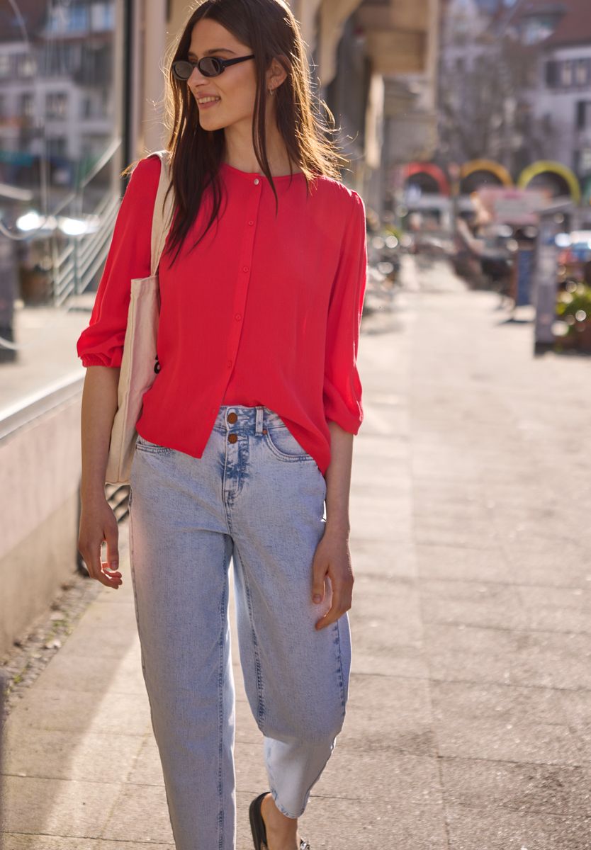 3/4-Arm Bluse mit Rundhals und Knöpfen