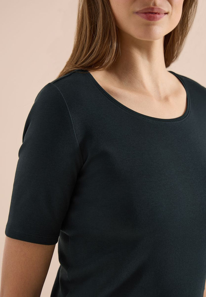 Basic T-Shirt mit Rundhals in Unifarbe