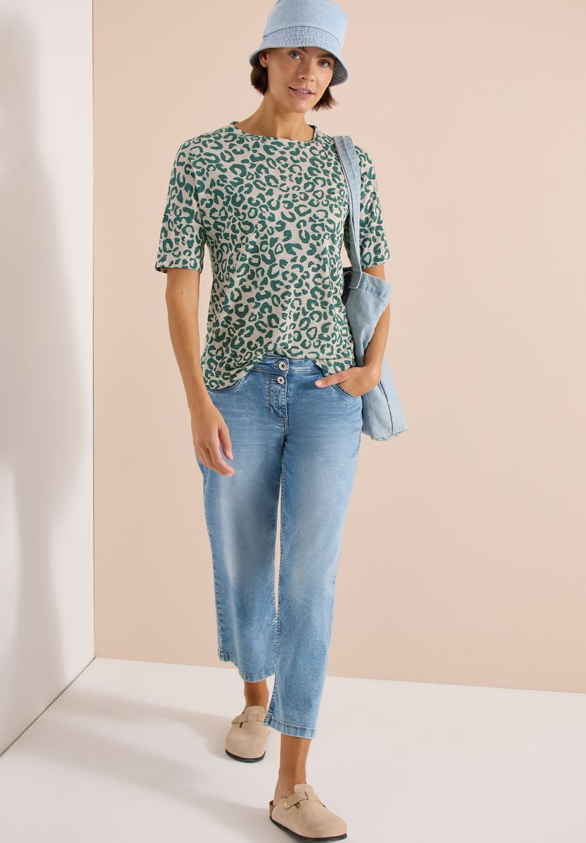 Kurzarm Shirt mit Knöpfen und Leo-Print