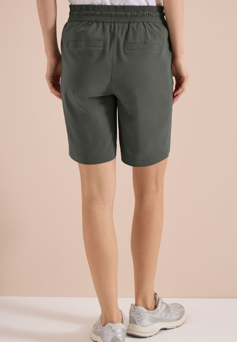 Straight Leg Shorts im Loose Fit