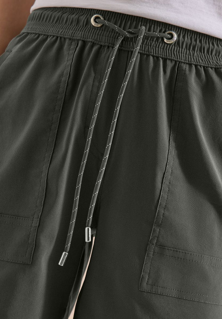 Straight Leg Shorts im Loose Fit