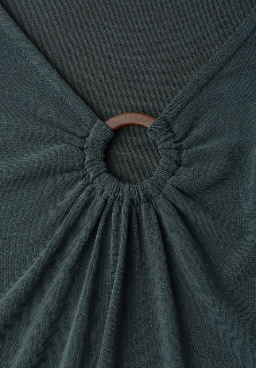 Silk-Look Shirt mit V-Neck und Deko-Detail