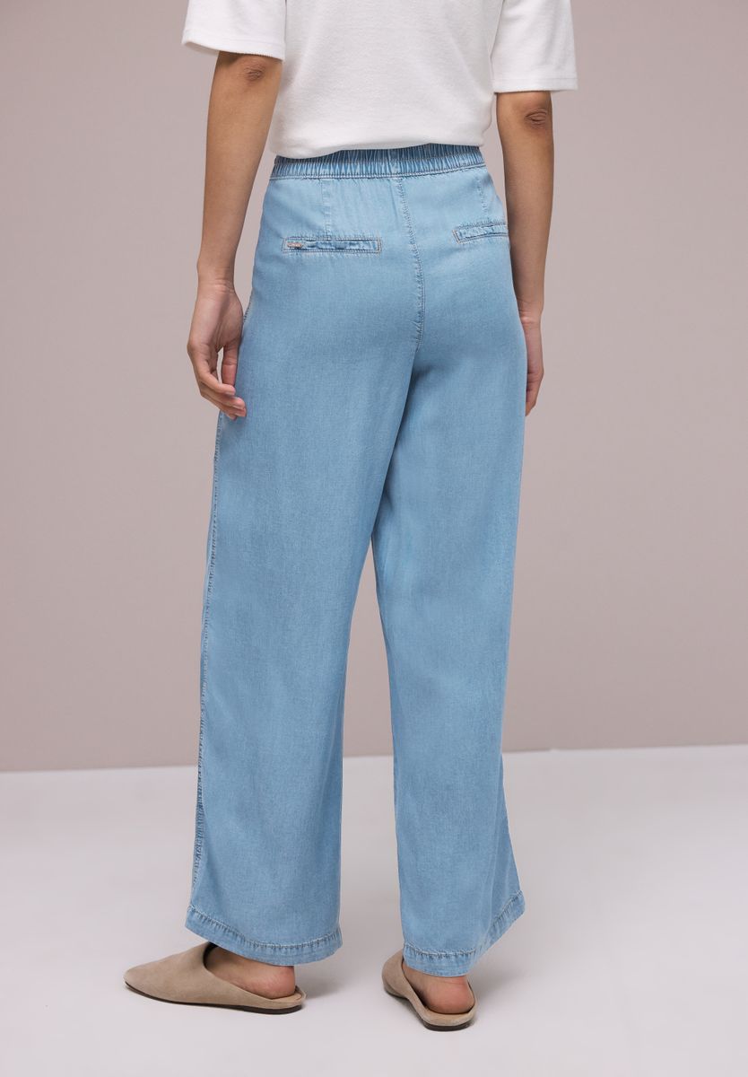 High Waist Wide Leg Hose mit Knopfdetails