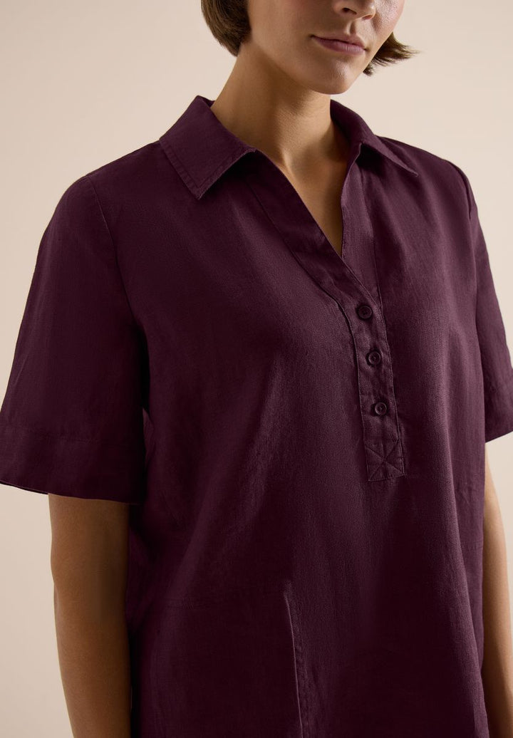 Knielanges Kleid aus reinem Leinen
