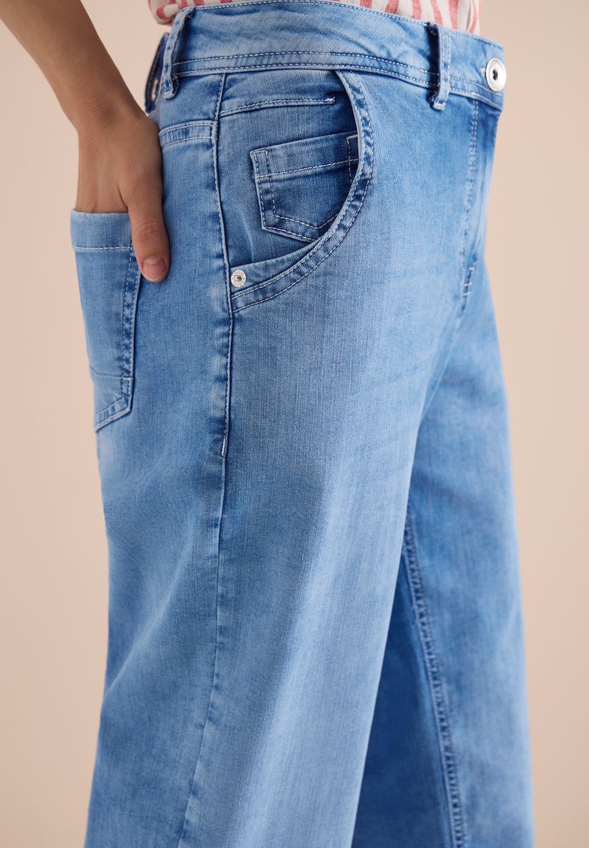 High Waist Barrel Leg Jeans im Loose Fit