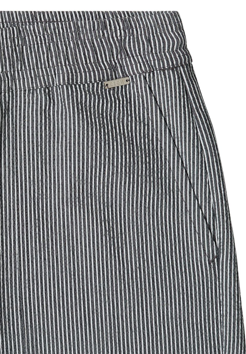 Straight Leg Shorts in Seersucker Qualität