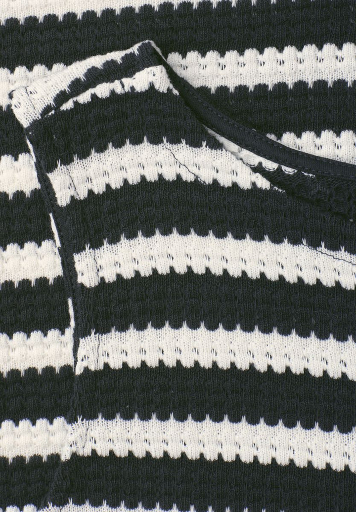 Top mit Streifen im Strick-Look