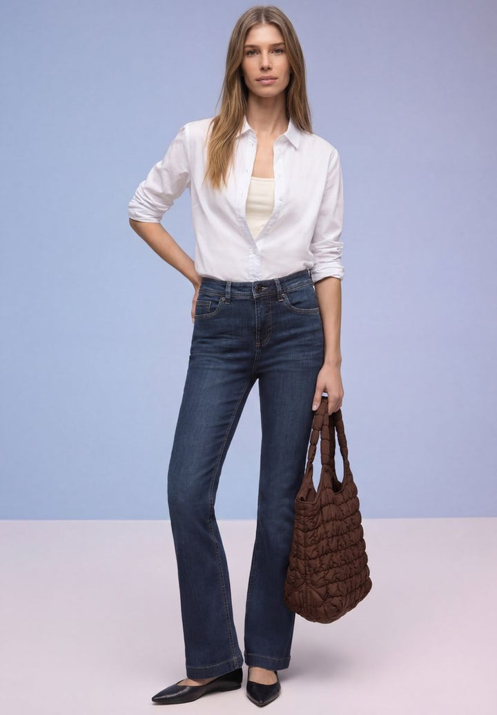 Bootcut Jeans