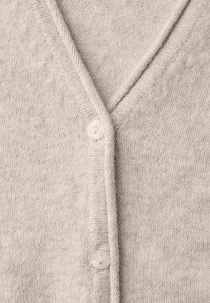 Kuscheliger V-Neck Cardigan
