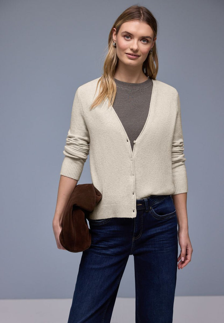 Kuscheliger V-Neck Cardigan