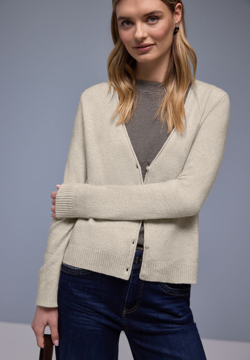 Kuscheliger V-Neck Cardigan