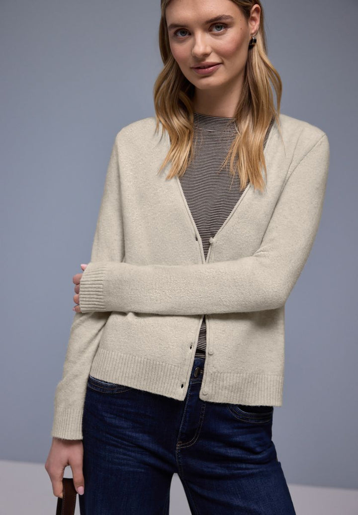 Kuscheliger V-Neck Cardigan